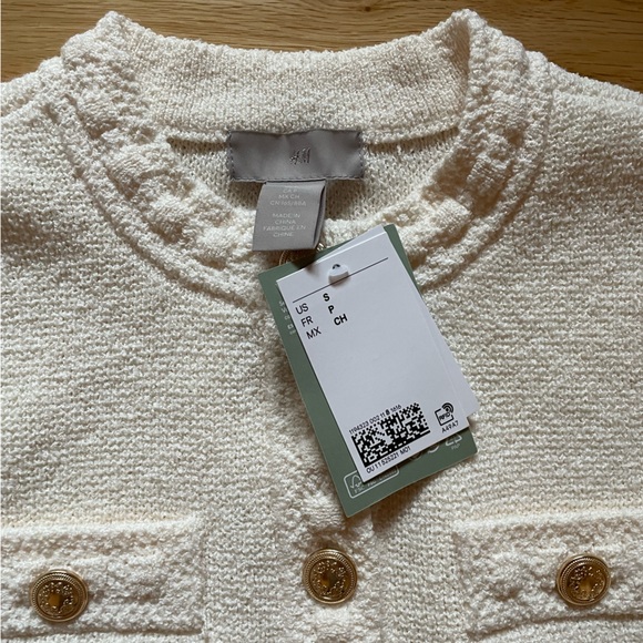 H&M Lady Jacket Cardigan Sweater Gold Buttons NWT SOLD OUT - Picture 10 of 10